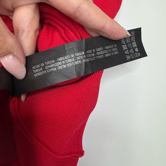 ZARA Red Knot Front Crop Top | NWT | Size S - Picture 4 of 8